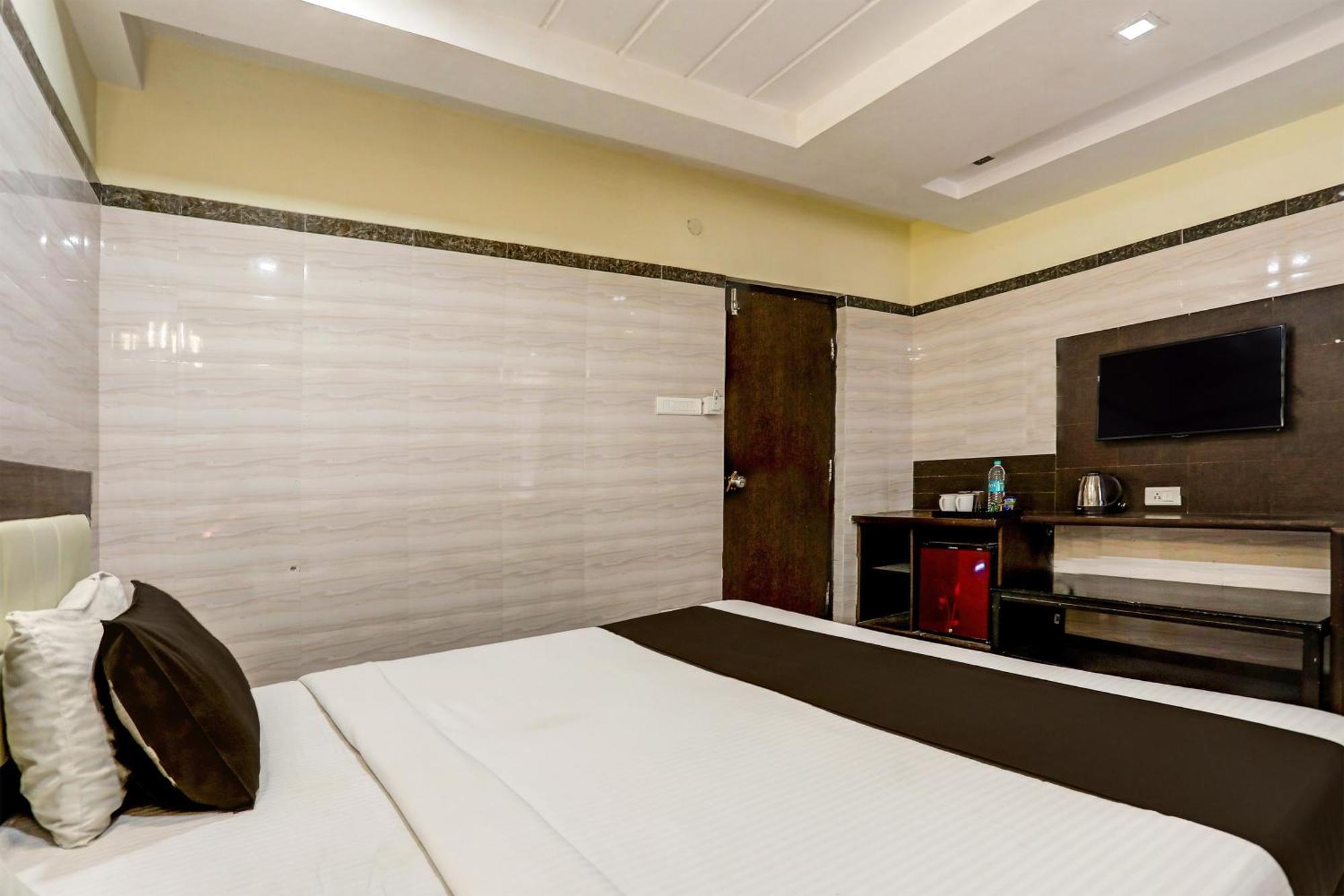 Flagship Hotel Suhana Grand Хайдарабад Экстерьер фото